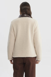 Polar Mujer Cotelé Canesú Y Bolsillo Beige