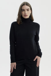 Sweater Mujer Slim Cuello Alto Negro