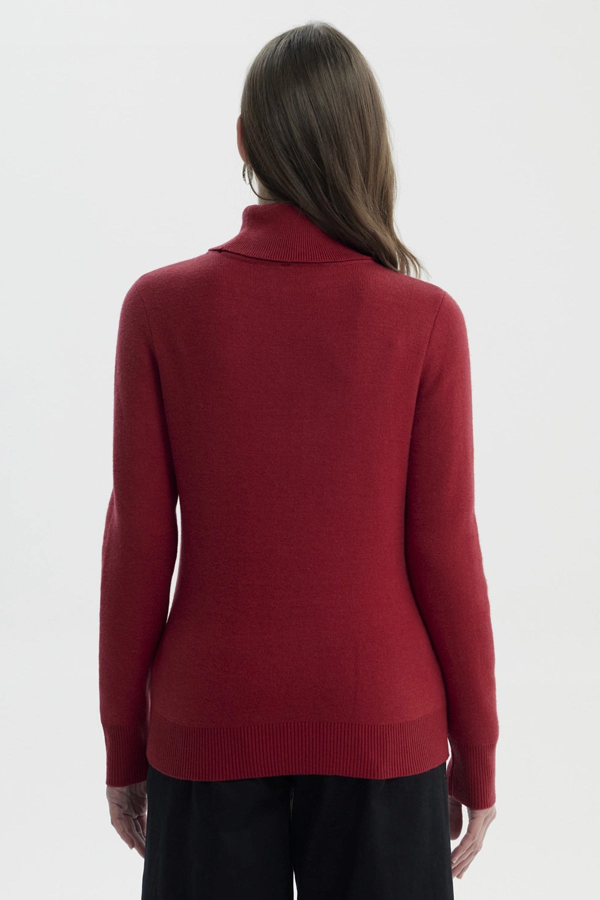 Sweater Mujer Slim Cuello Alto Rojo Oscuro