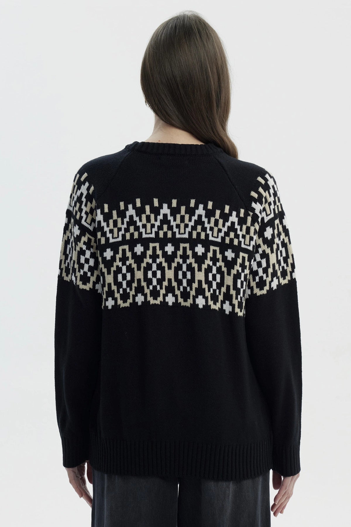 Sweater Mujer Slim Cuello Alto Negro
