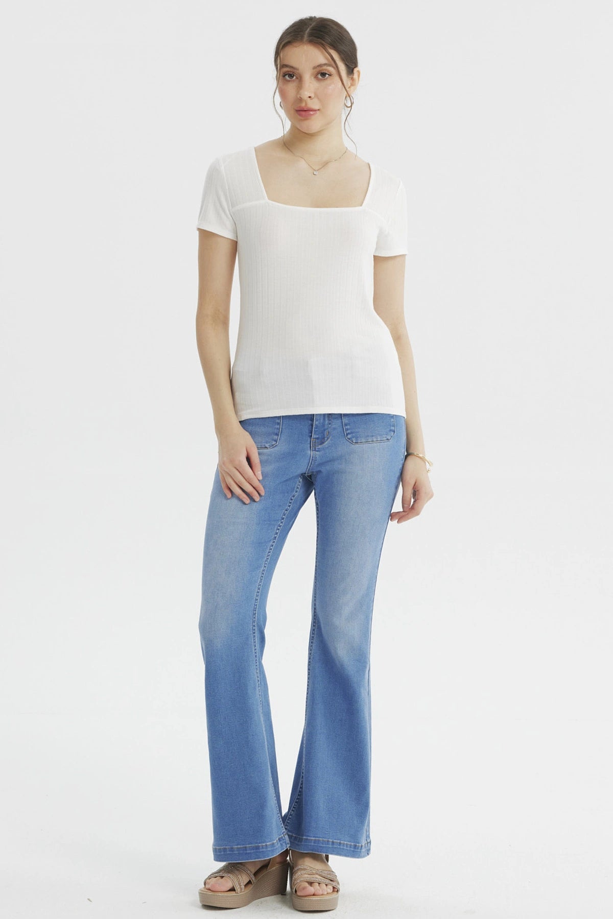 Polera ajustada crudo para mujer lisa de mangas cortas y escote cuadrado con textura ligera visible