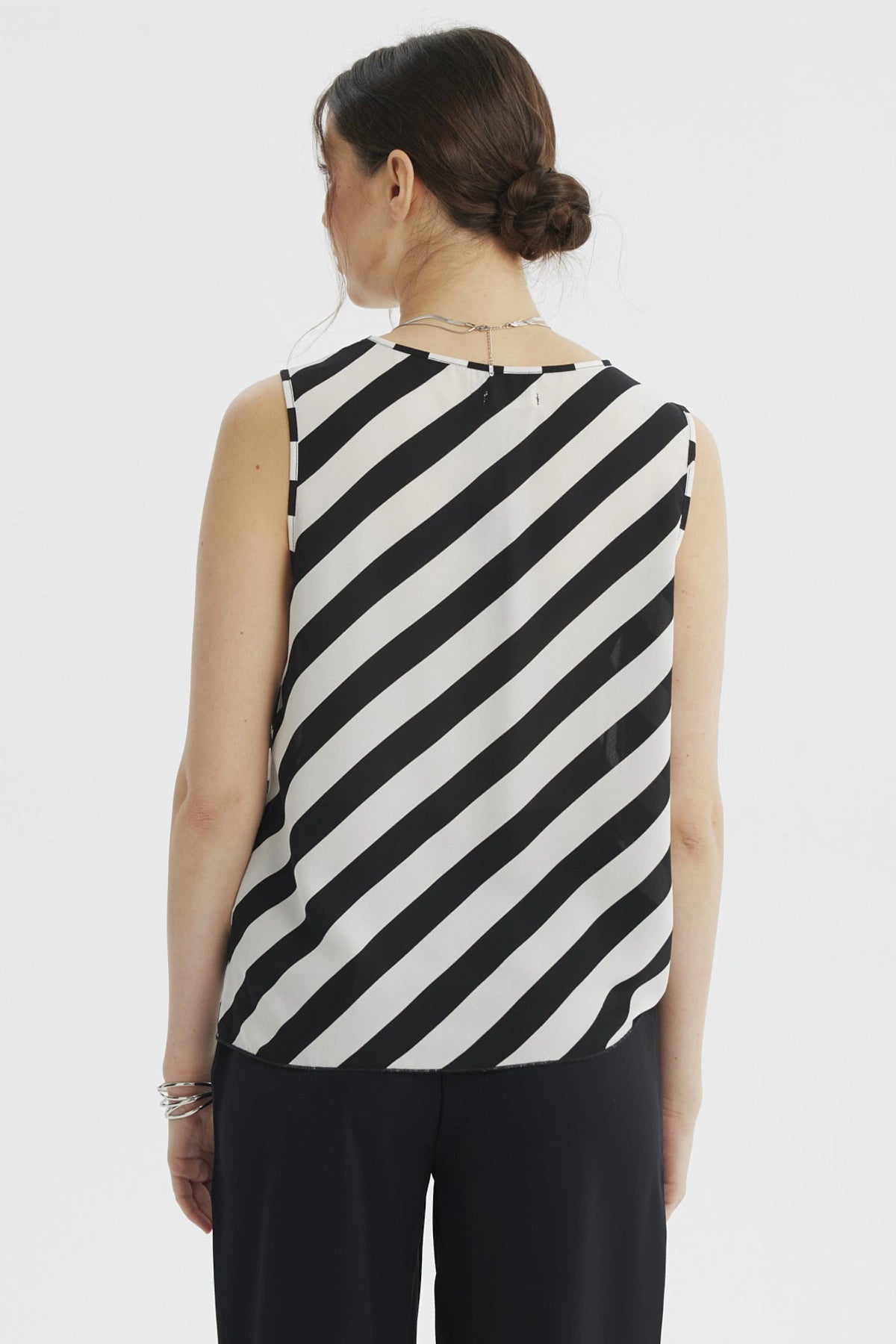 Blusa Mujer Nudo Lateral Crudo