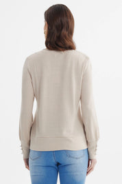 Sweater ajustado beige de mujer con textura acanalada sin estampa lisa elegante para cualquier ocasión