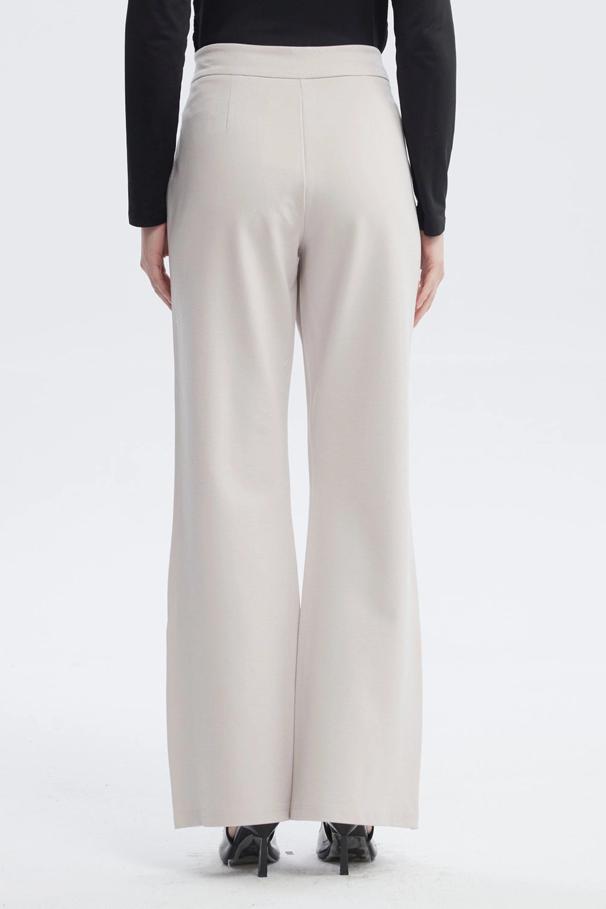 Pantalón Mujer Leve Flare Beige
