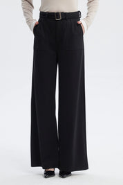 Pantalón Mujer Calce Recto Negro