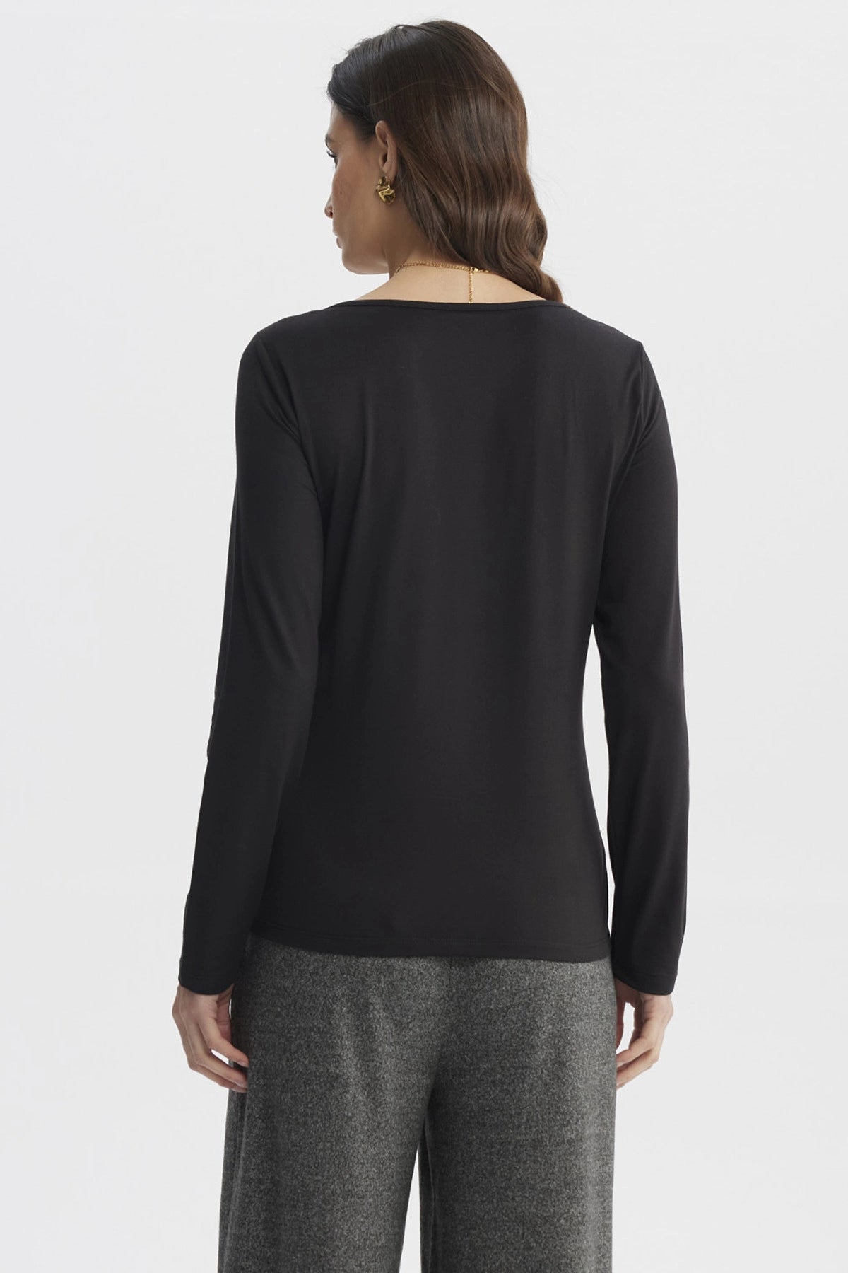Polera Mujer Ajustado Cuello V Negro