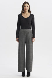 Polera Mujer Ajustado Cuello V Negro