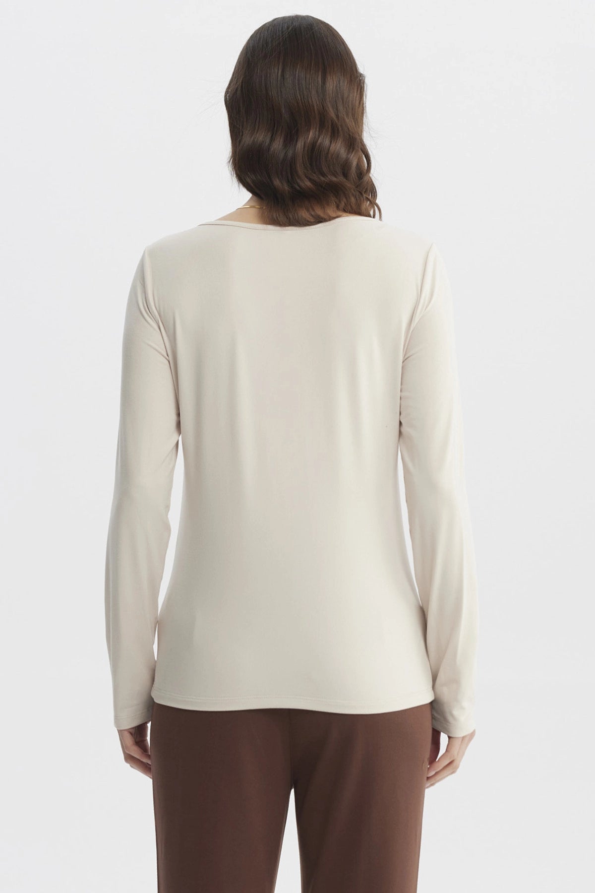 Polera Mujer Ajustado Cuello V Arena