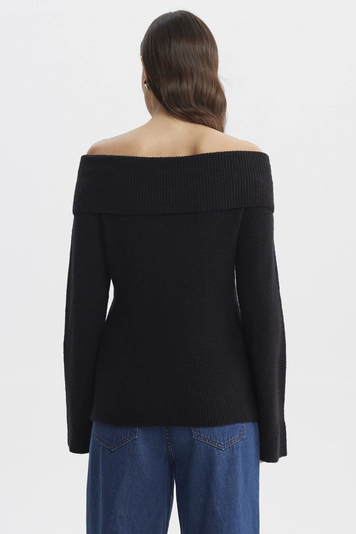 Sweater Mujer Ajustado Hombro Descubierto Negro