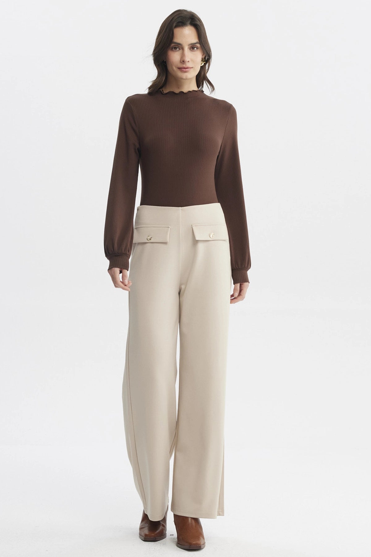 Polera Mujer Cuello Alto Chocolate