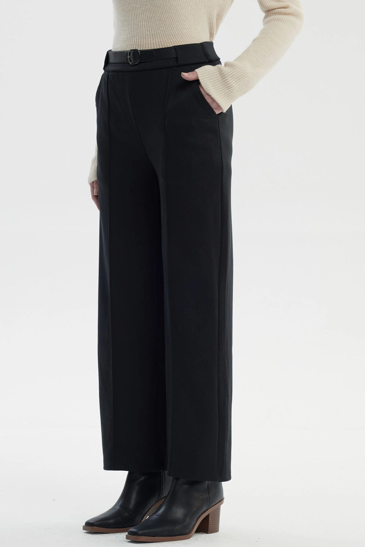 Pantalón Mujer Sastrero Cinturón Negro