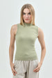 Polera Mujer Ajustada Sin Mangas Verde Musgo