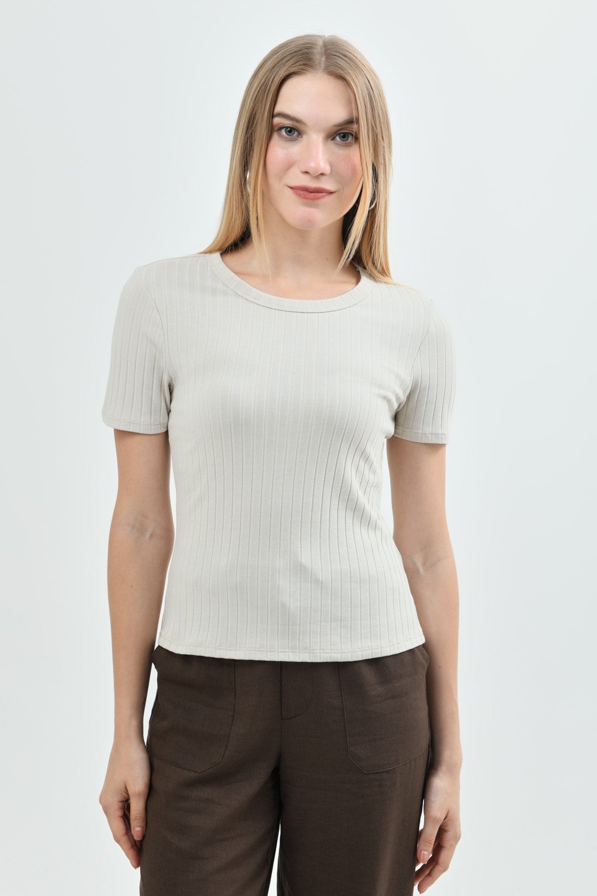 Polera Slim Mujer Arena