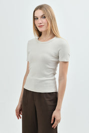 Polera Slim Mujer Arena
