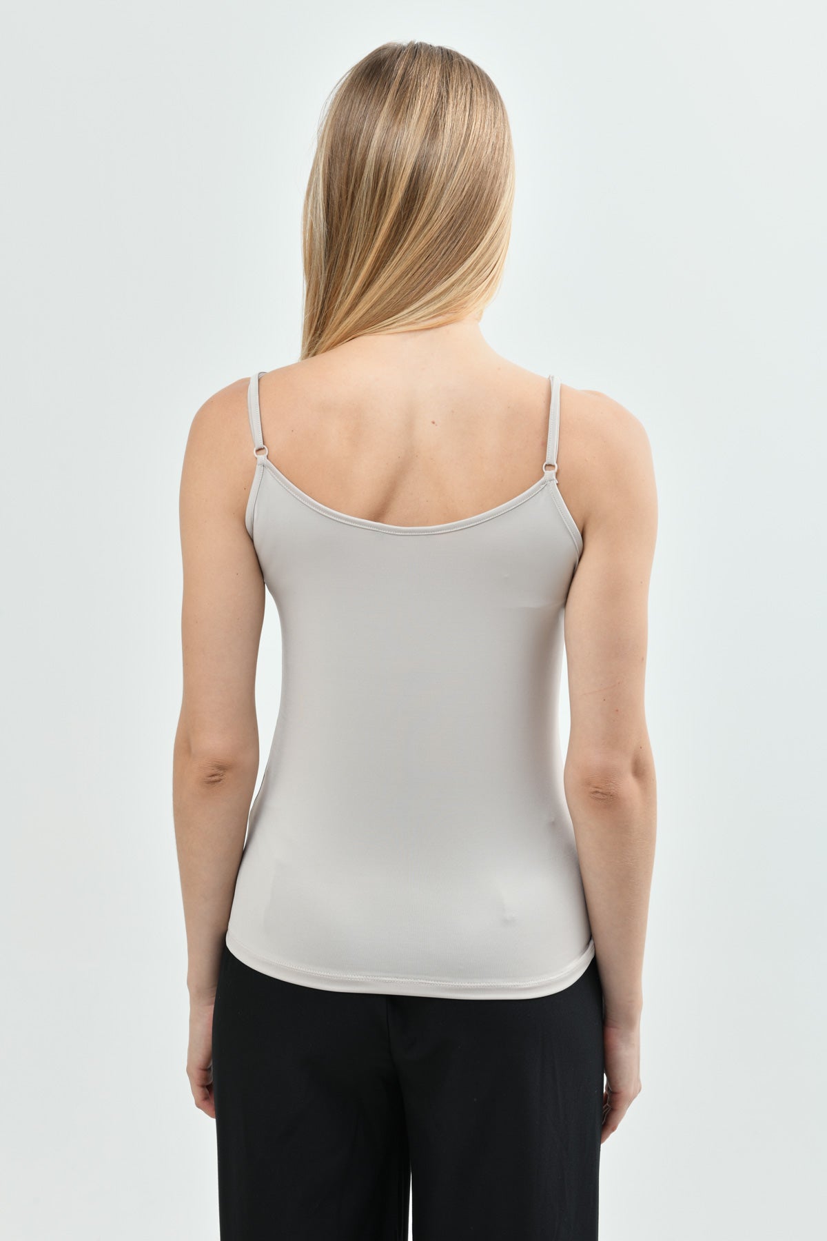 Peto Básico Tirante Mujer Beige
