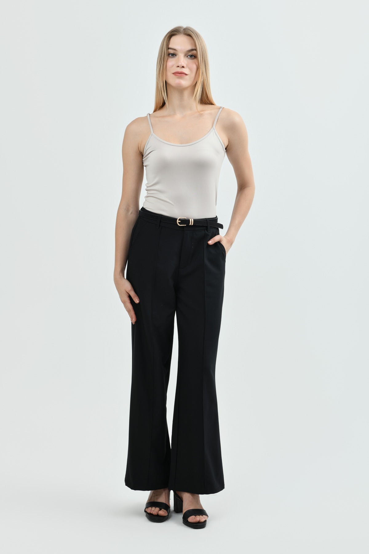 Peto Básico Tirante Mujer Beige