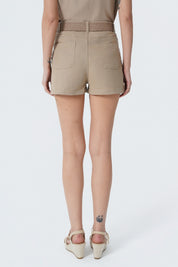 Short Casual Mujer Beige