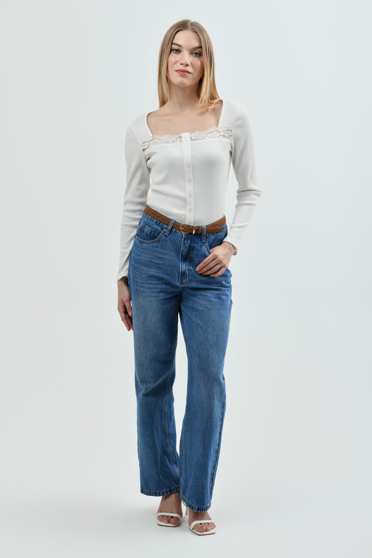 Polera Mujer Slim Fit Crema