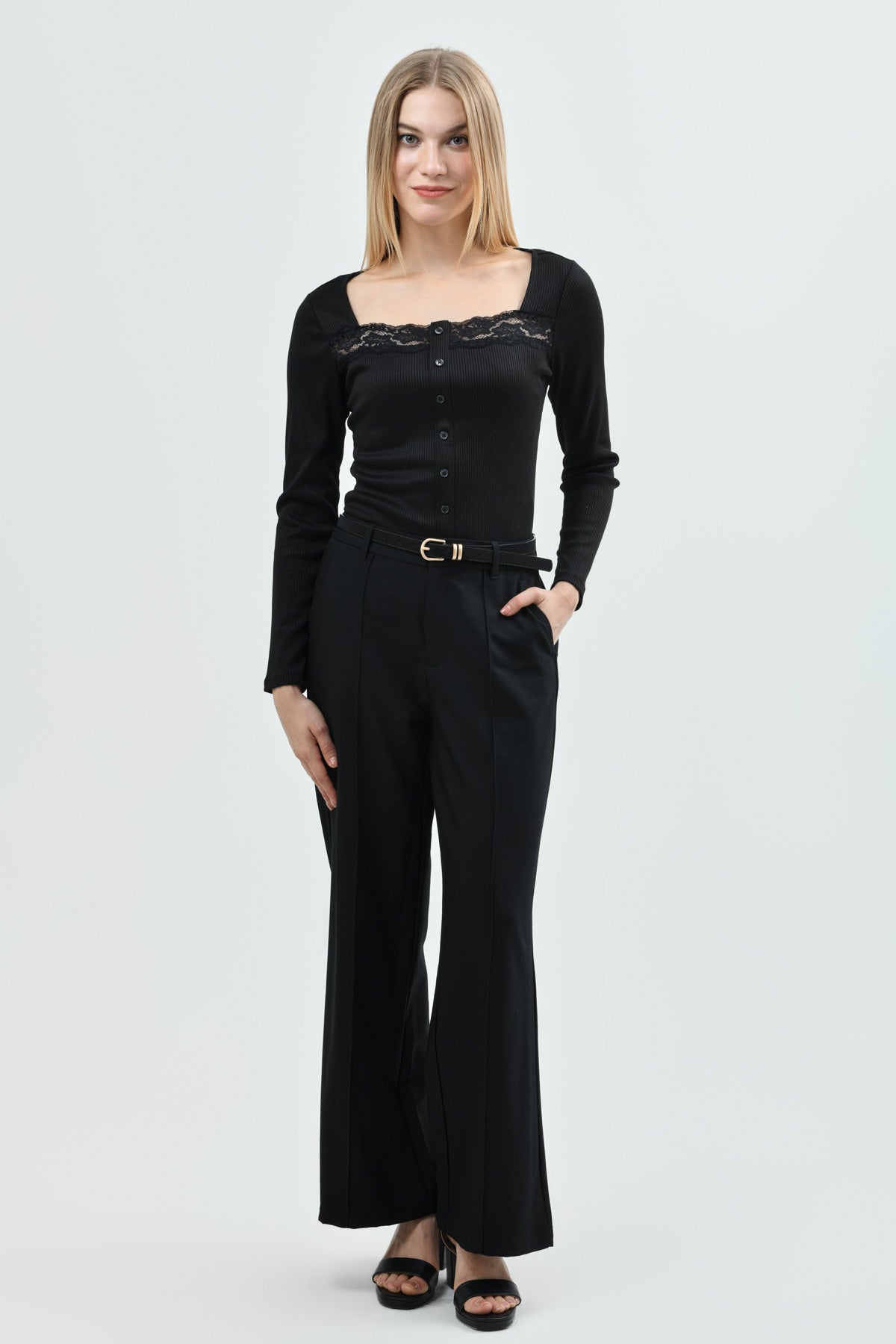 Polera Mujer Slim Fit Negro