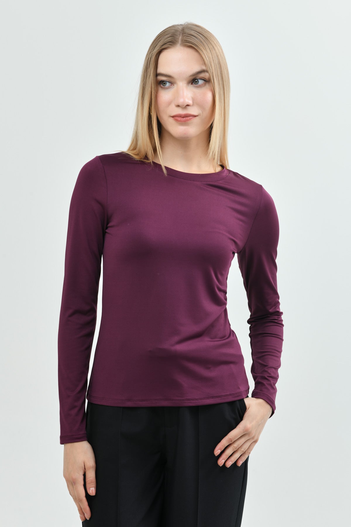 Polera Slim Fit Mujer Vino