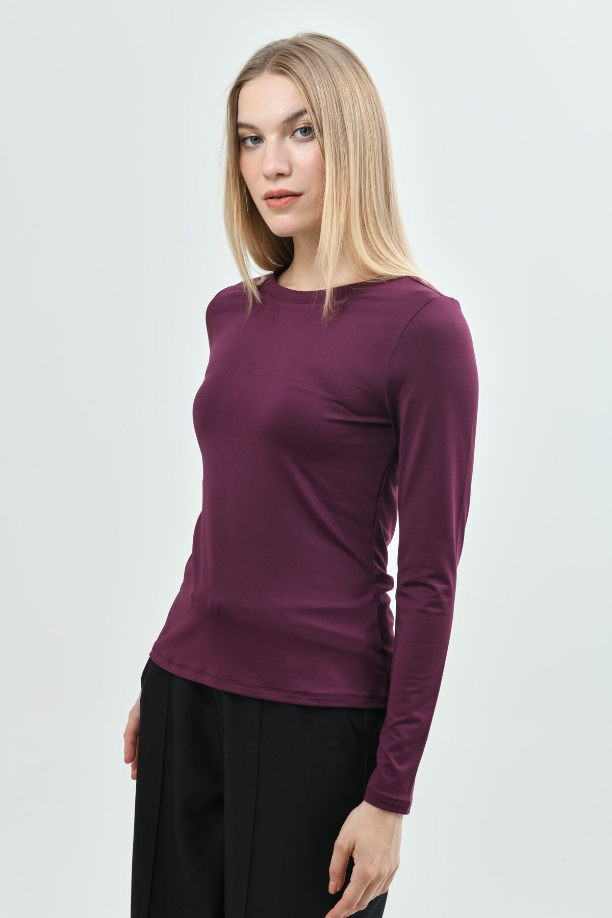 Polera Slim Fit Mujer Vino