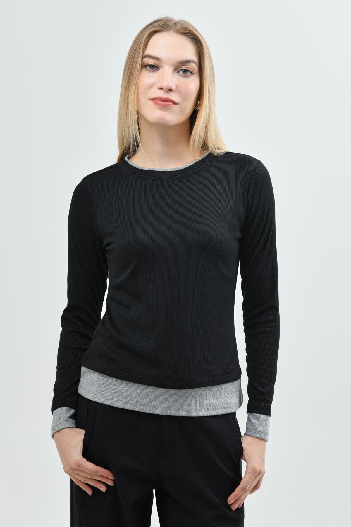 Polera Mujer Regular Negro
