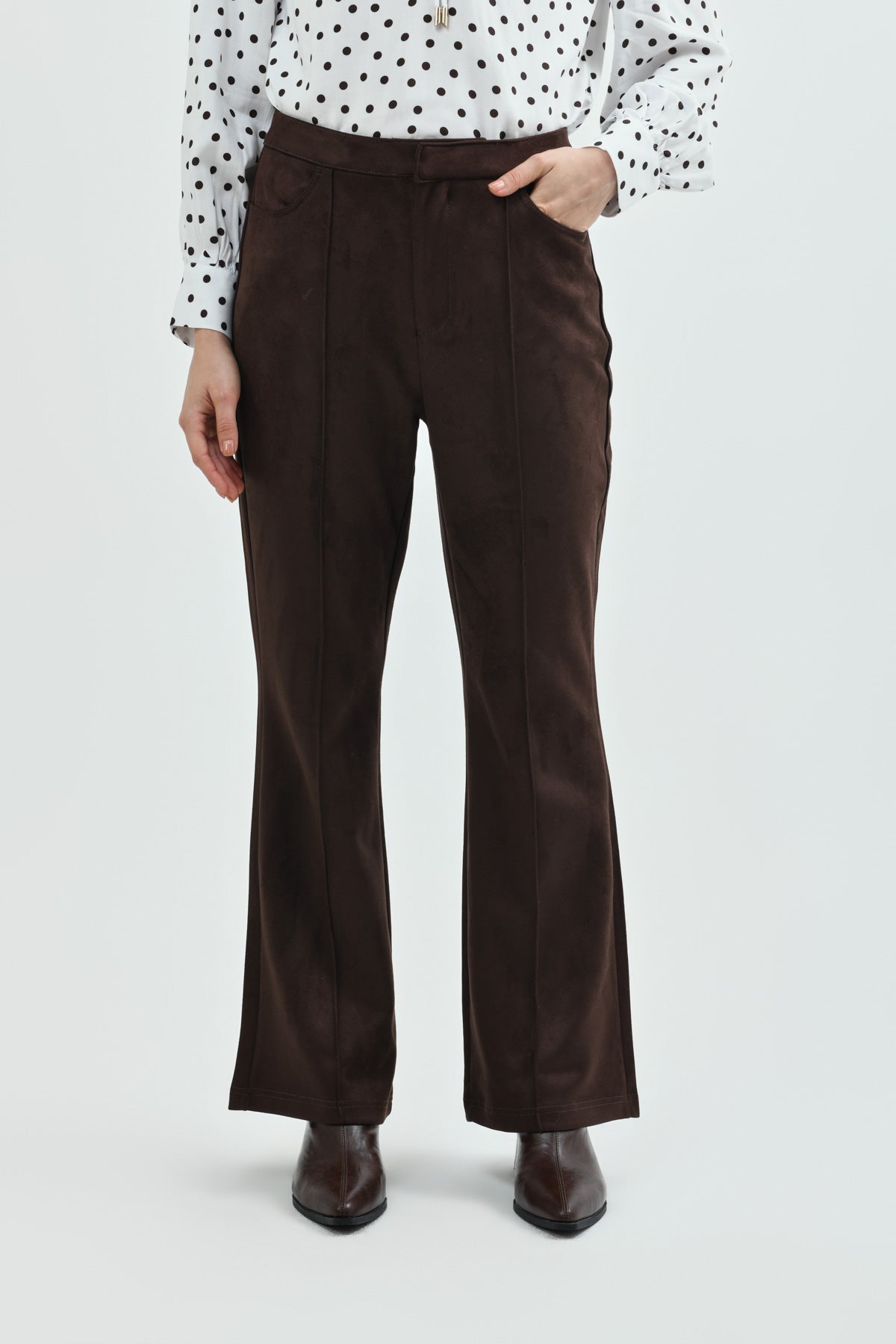 Pantalón Mujer Leve Flare Café Oscuro