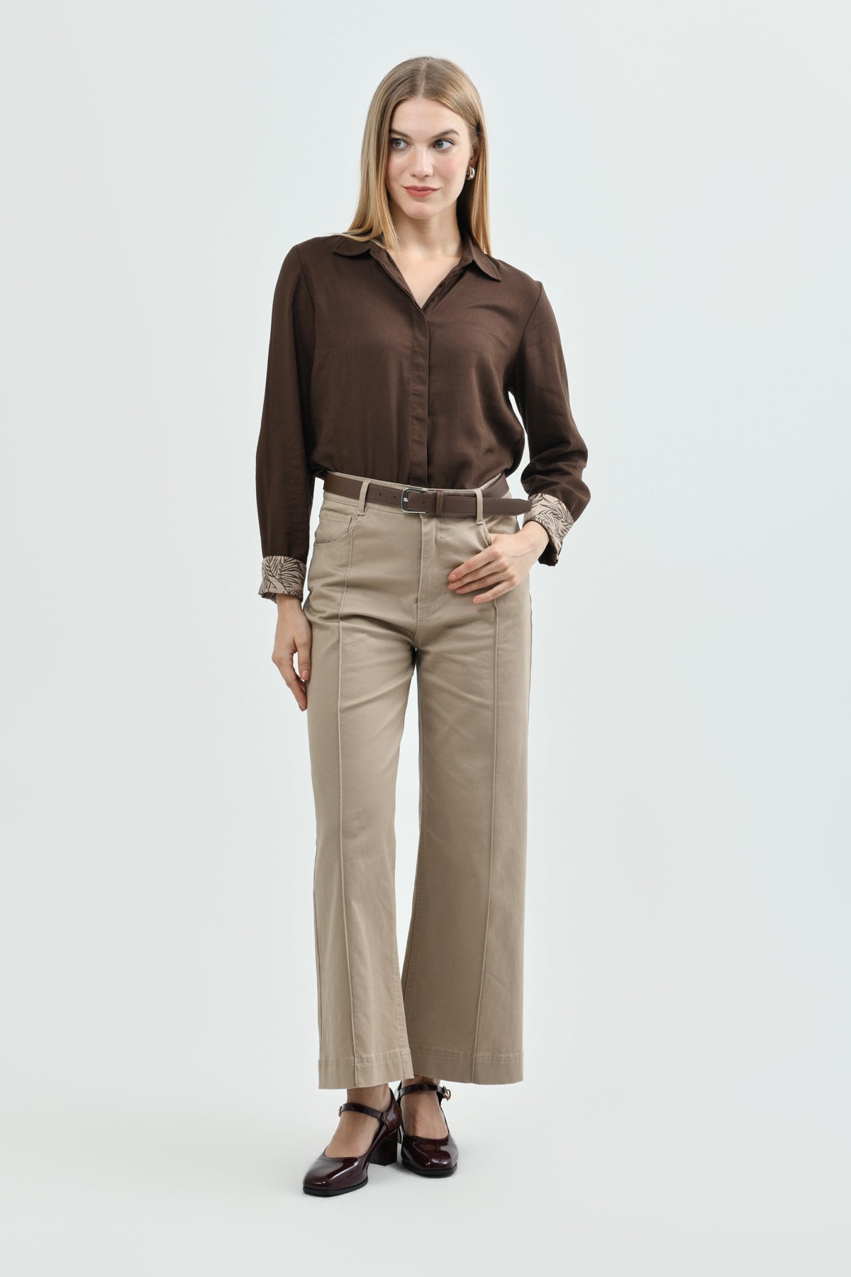 Blusa Cuello Camisero Mujer Café Oscuro