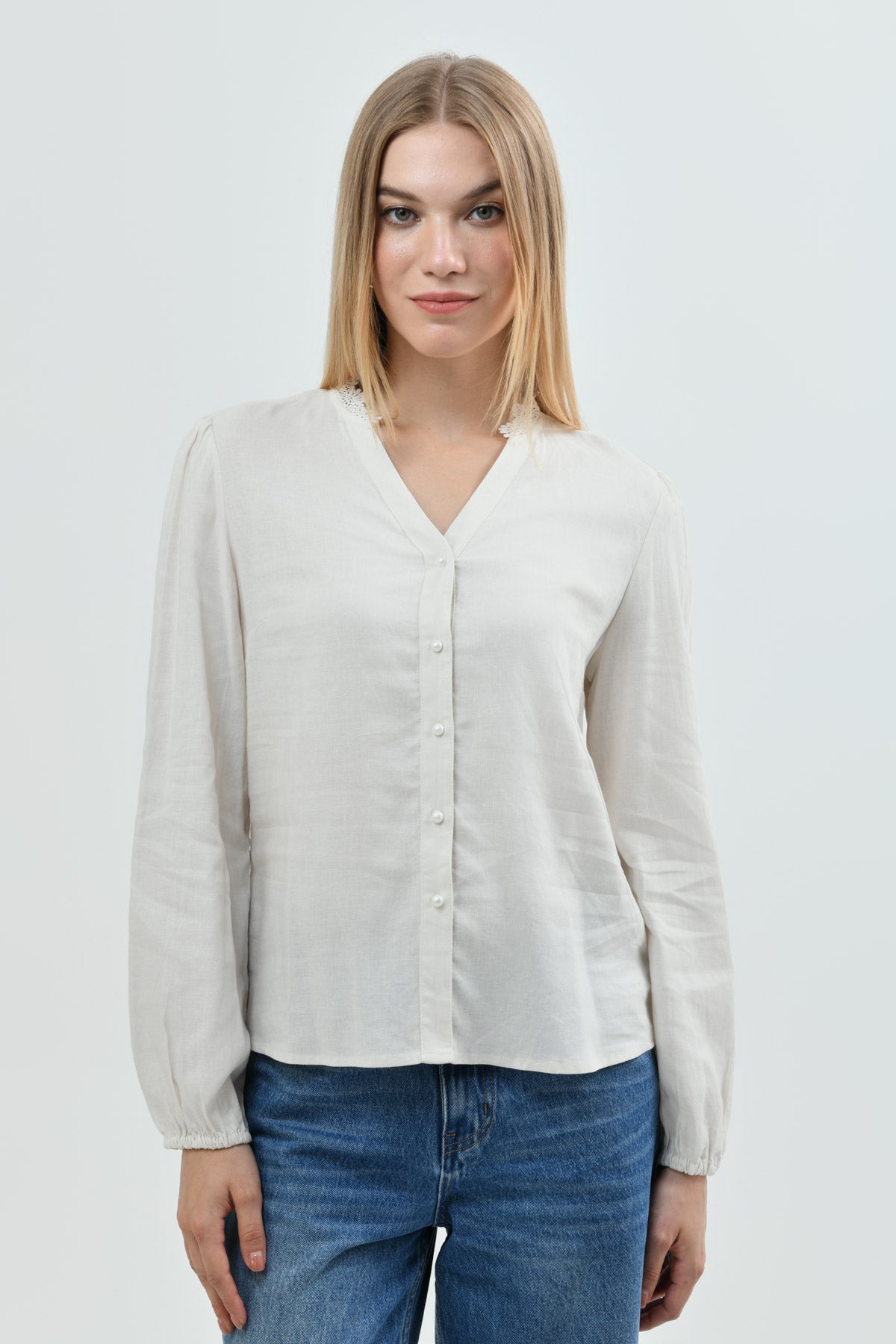 Blusa Clásica Mujer Crema