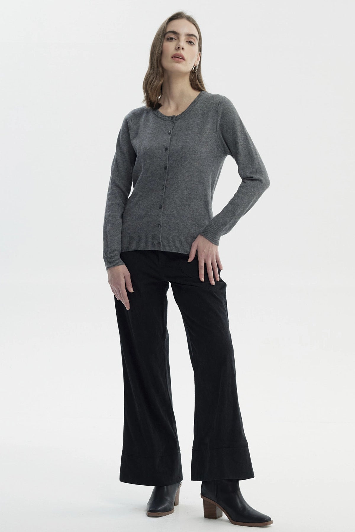 Sweater Mujer Regular Gris Melange