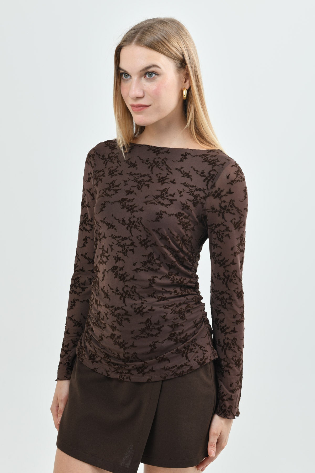 Polera Slim Mujer Café Oscuro