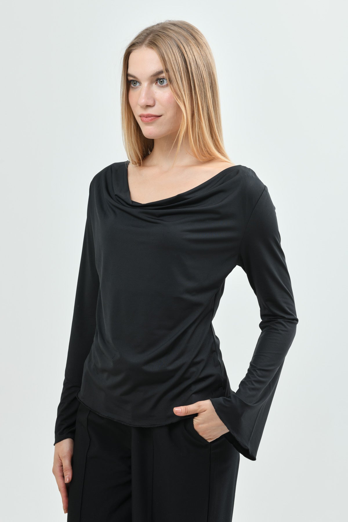 Polera Mujer Slim Negro