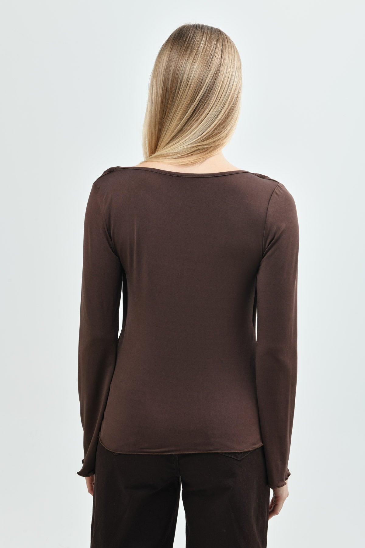Polera Mujer Slim Café Oscuro