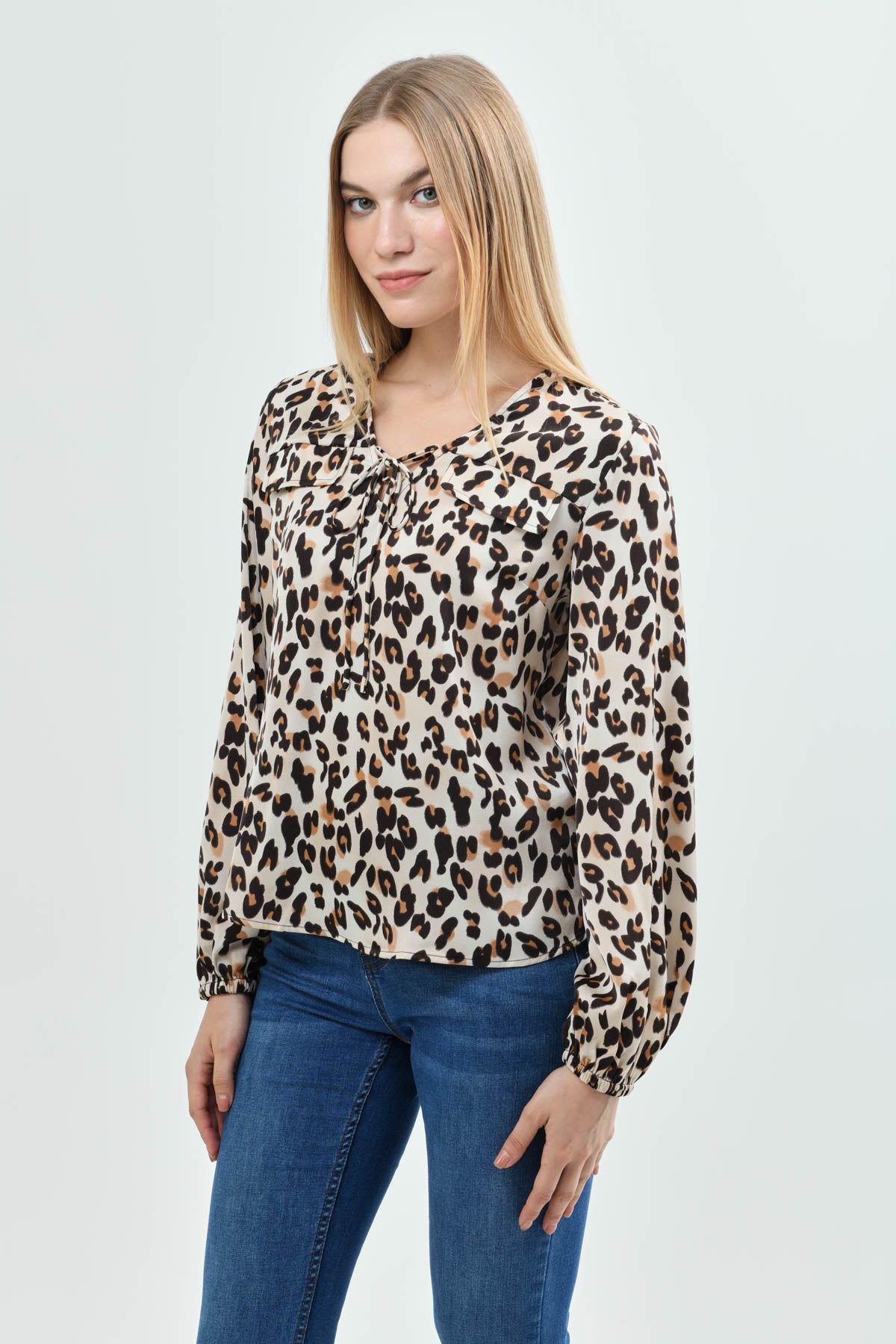 Blusa Mujer Clásica Café