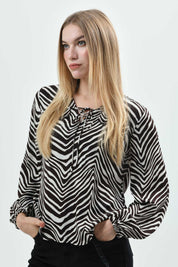 Blusa Mujer Clásica Beige