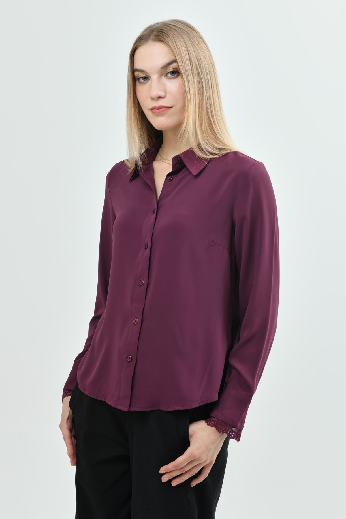 Blusa Mujer Cuello Camisero Vino