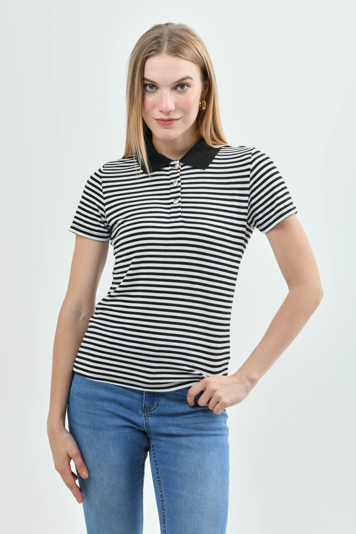 Sweater Mujer Regular Cuello Camisero Negro