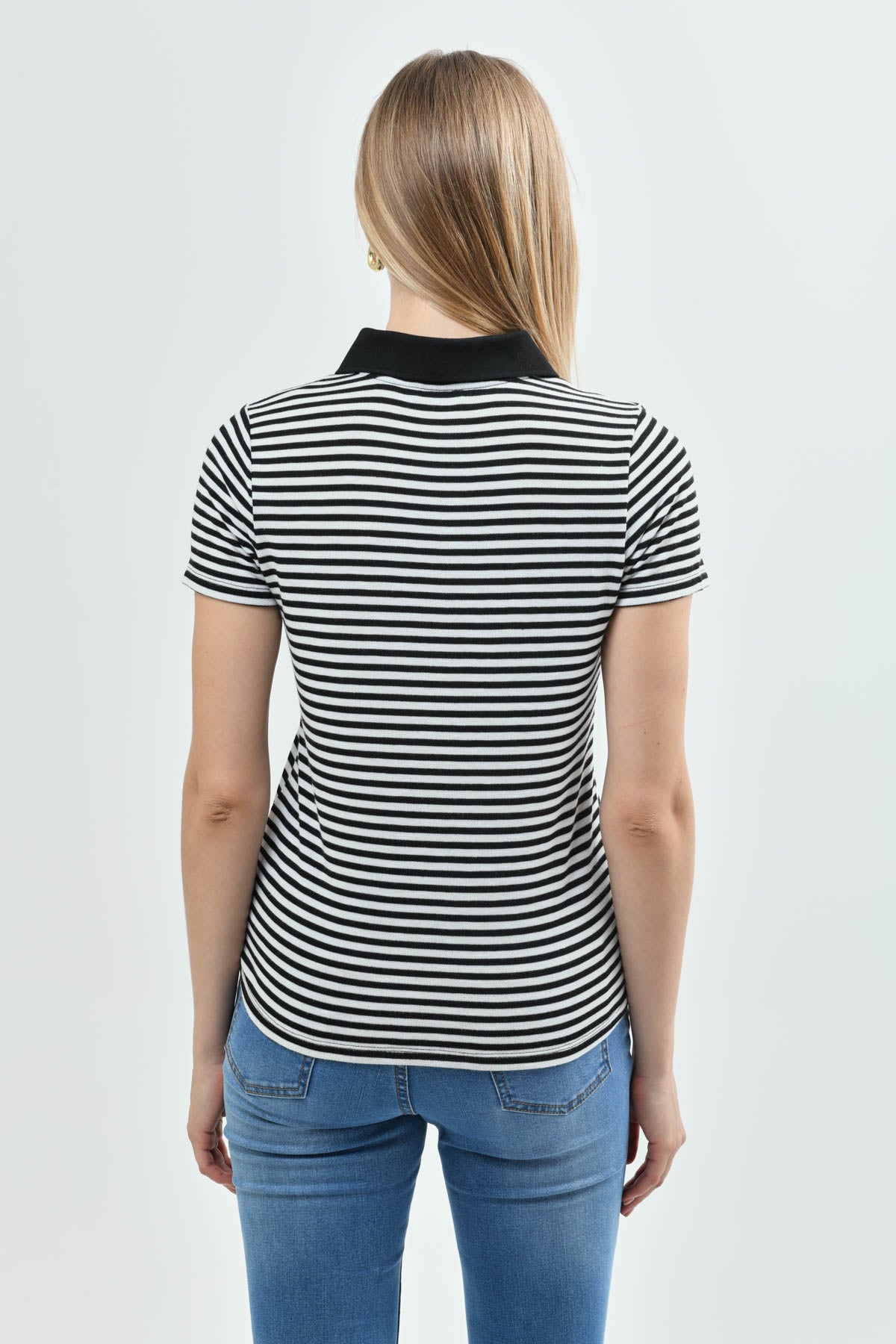 Sweater Mujer Regular Cuello Camisero Negro
