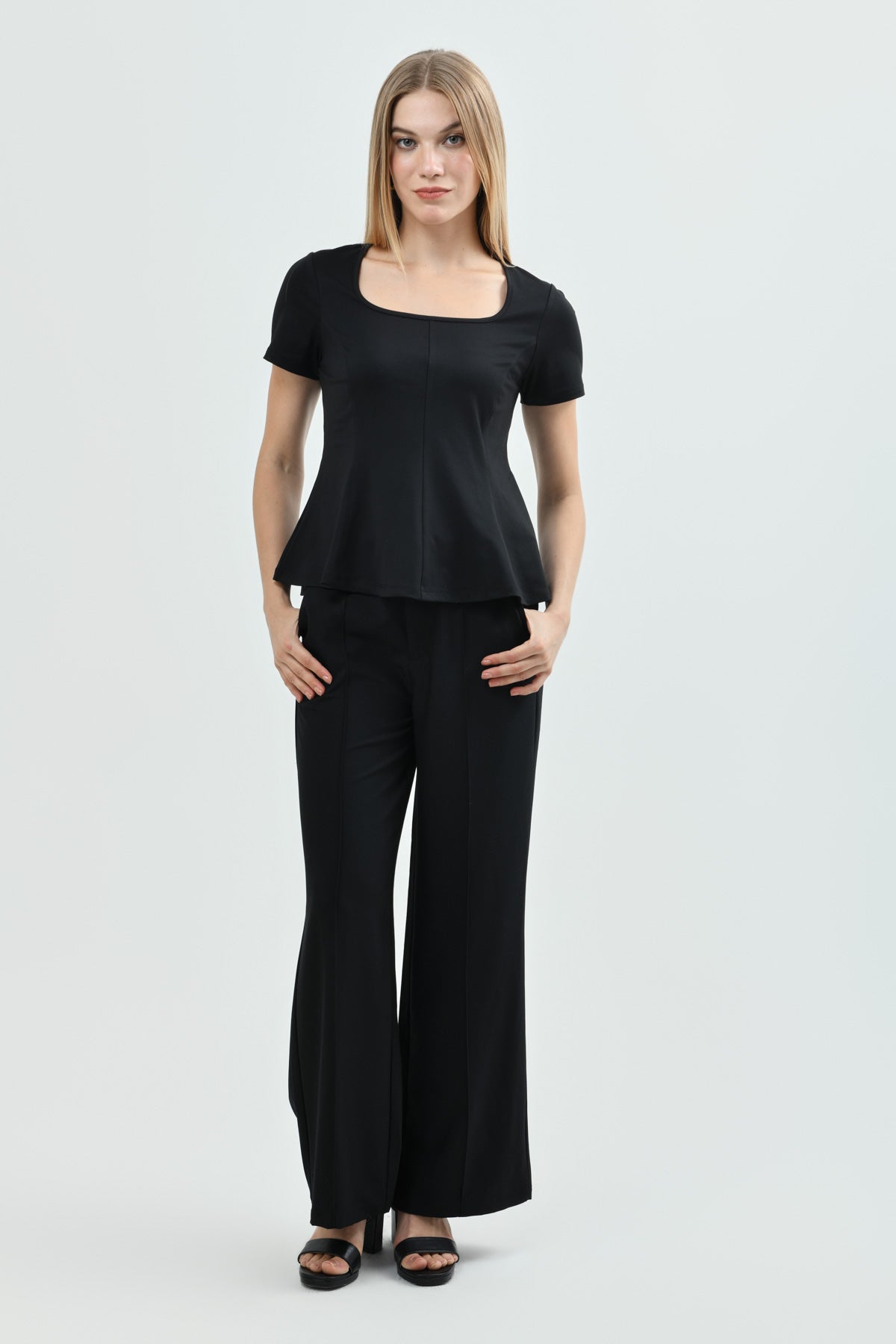Polera Mujer Slim Fit Negro