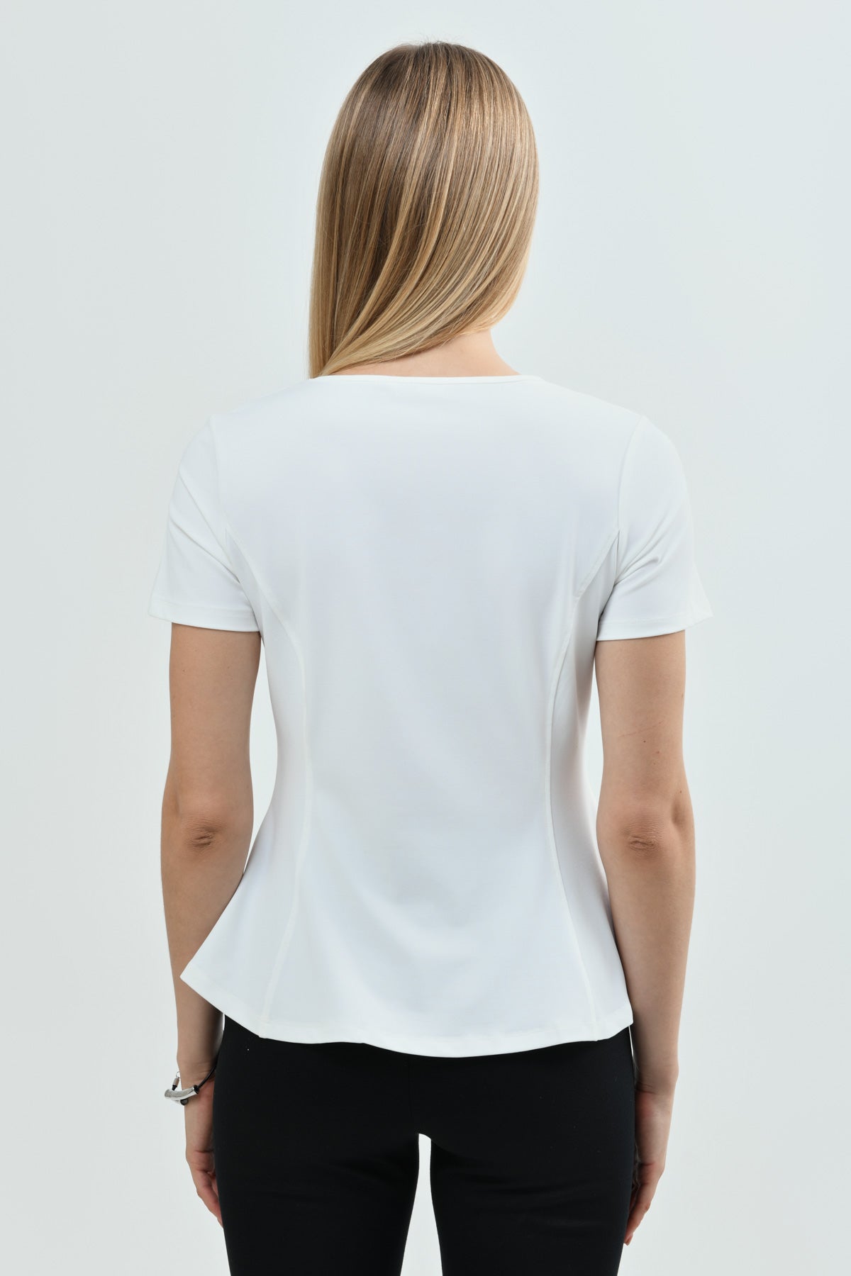 Polera Mujer Slim Fit Crudo