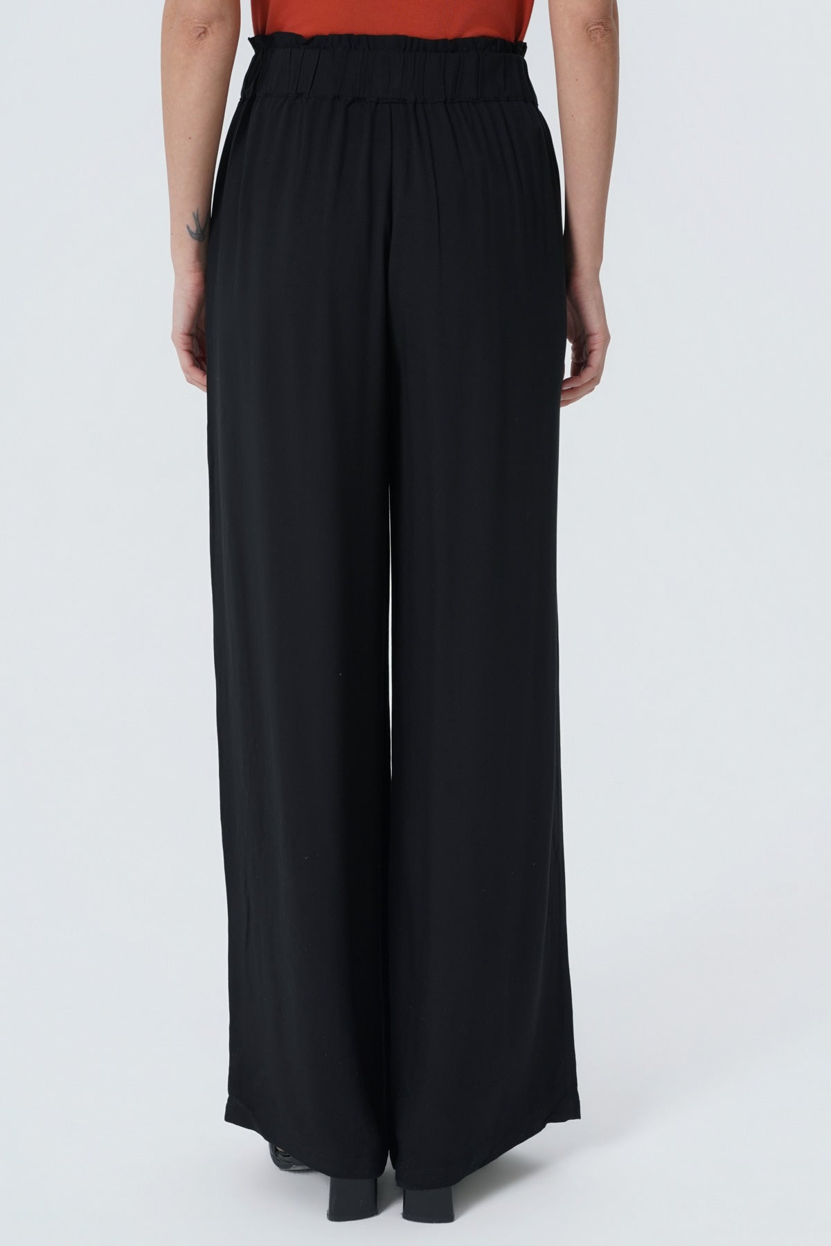 Pantalón Calce Recto Mujer Negro
