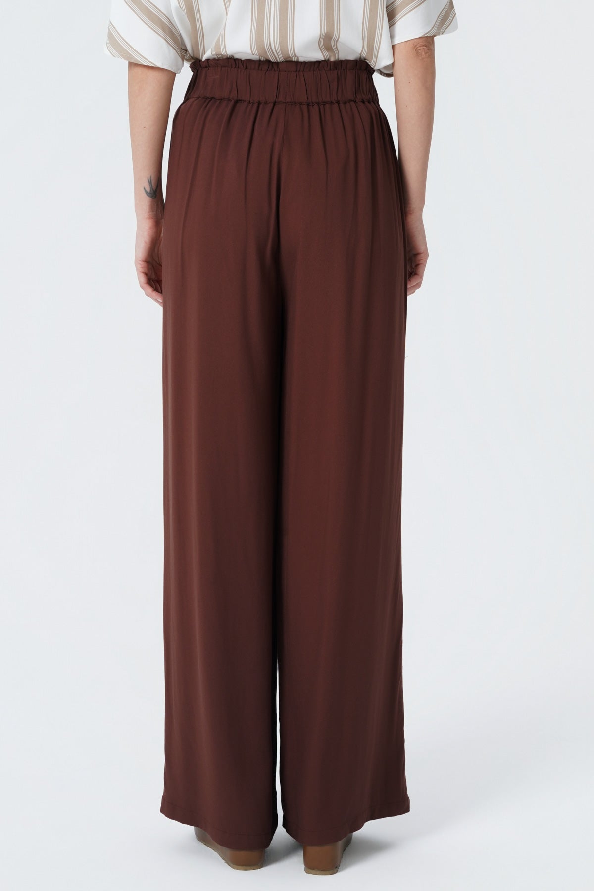 Pantalón Calce Recto Mujer Café
