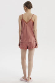 Pijama palo rosa hombro descubierto con tirantes y encaje en el escote conjunto de dos piezas liso sin estampa