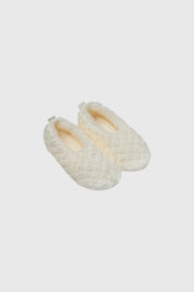 Pantufla Mujer Clásica Crudo