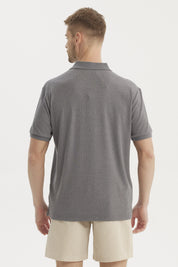 Polera Hombre Cuello Camisero Gris Oscuro