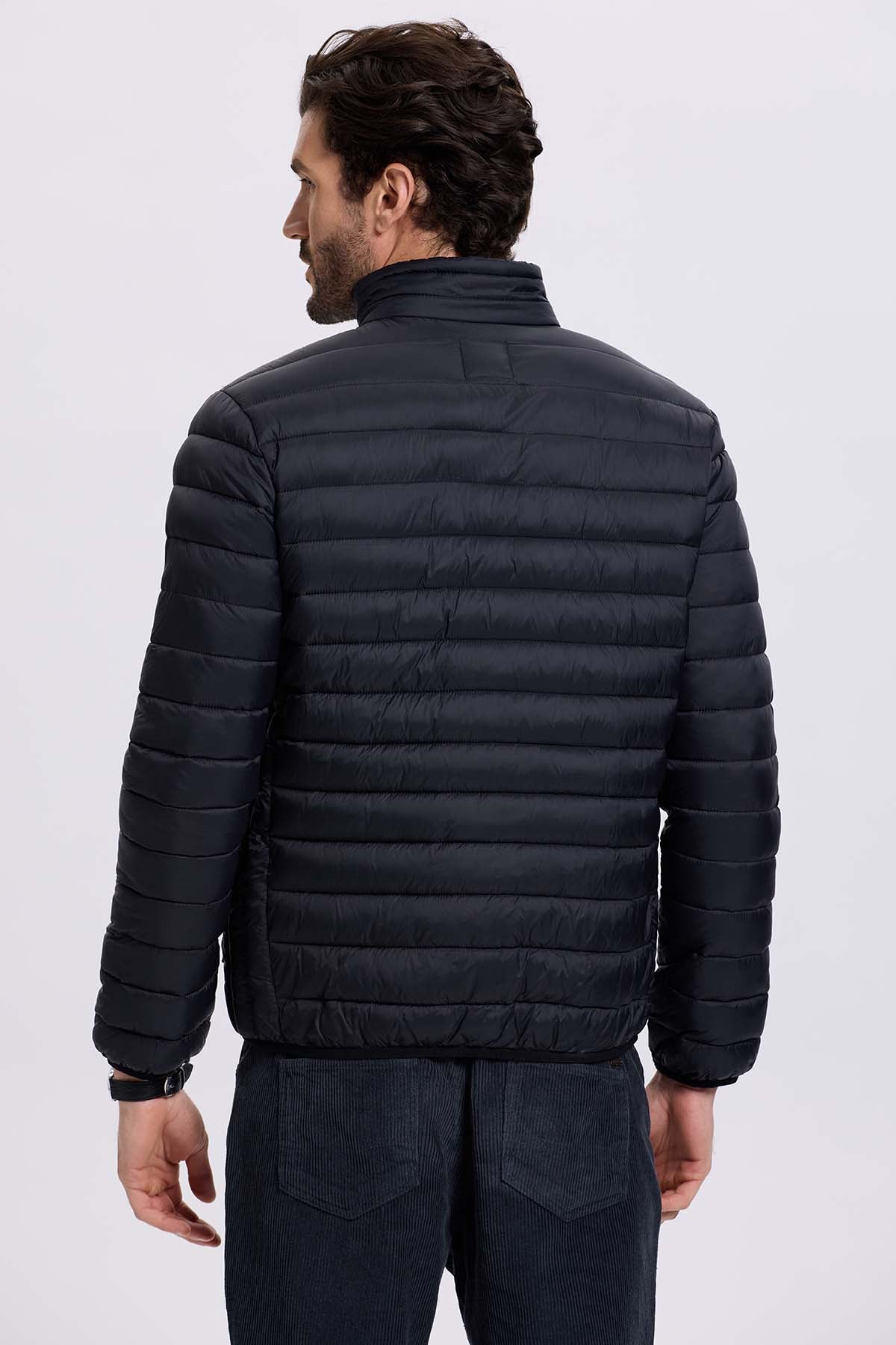 Parka Hombre Básica Negro