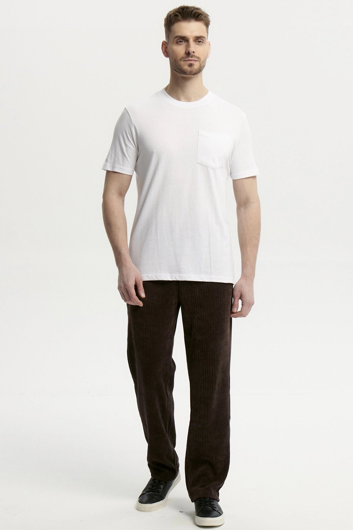 Polera Hombre Básica Con Bolsillo Blanco