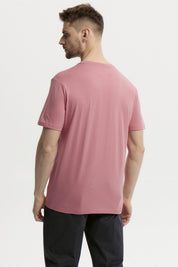 Polera Hombre Básica Con Bolsillo Palo Rosa