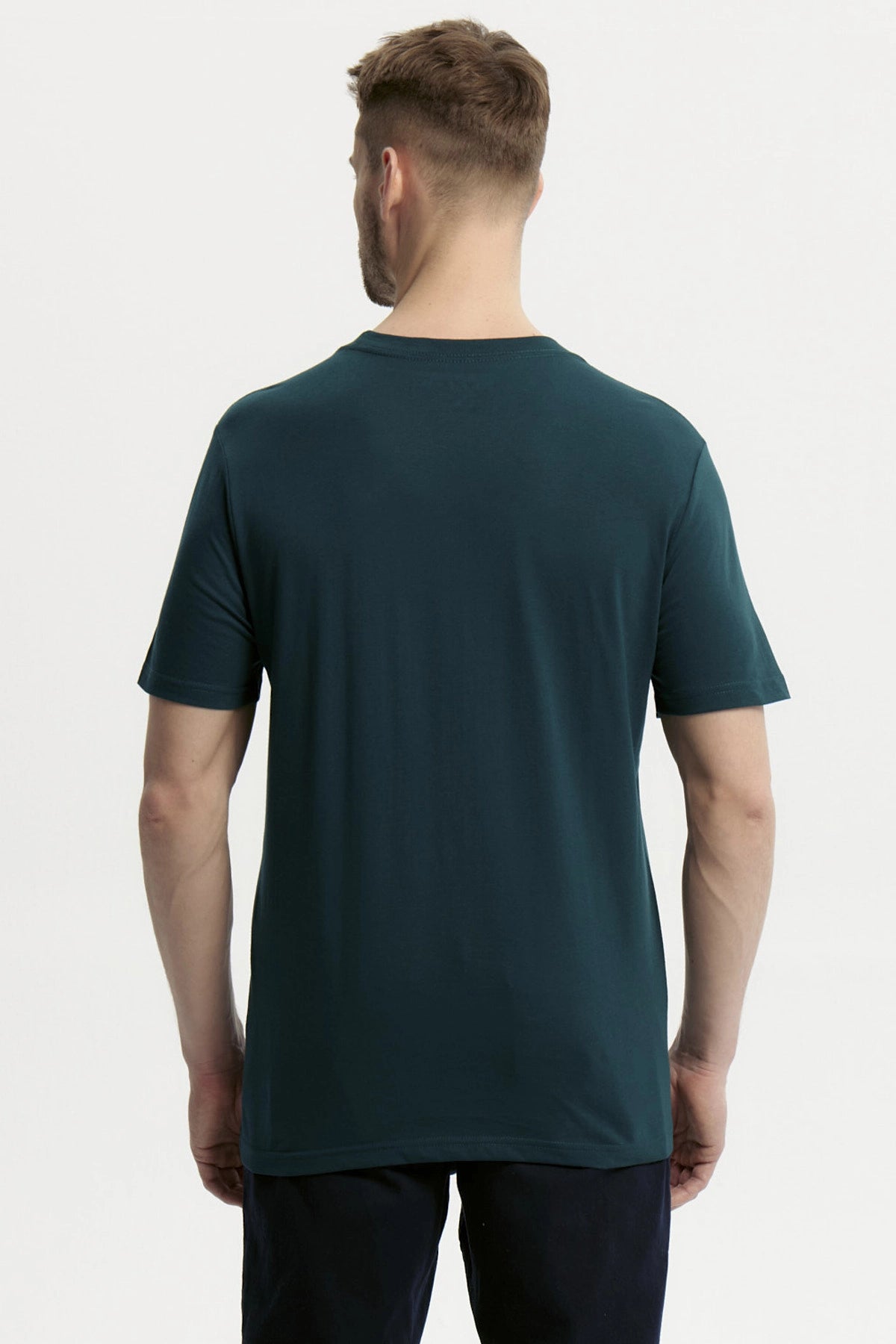 Polera Hombre Básica Con Bolsillo Verde Oscuro