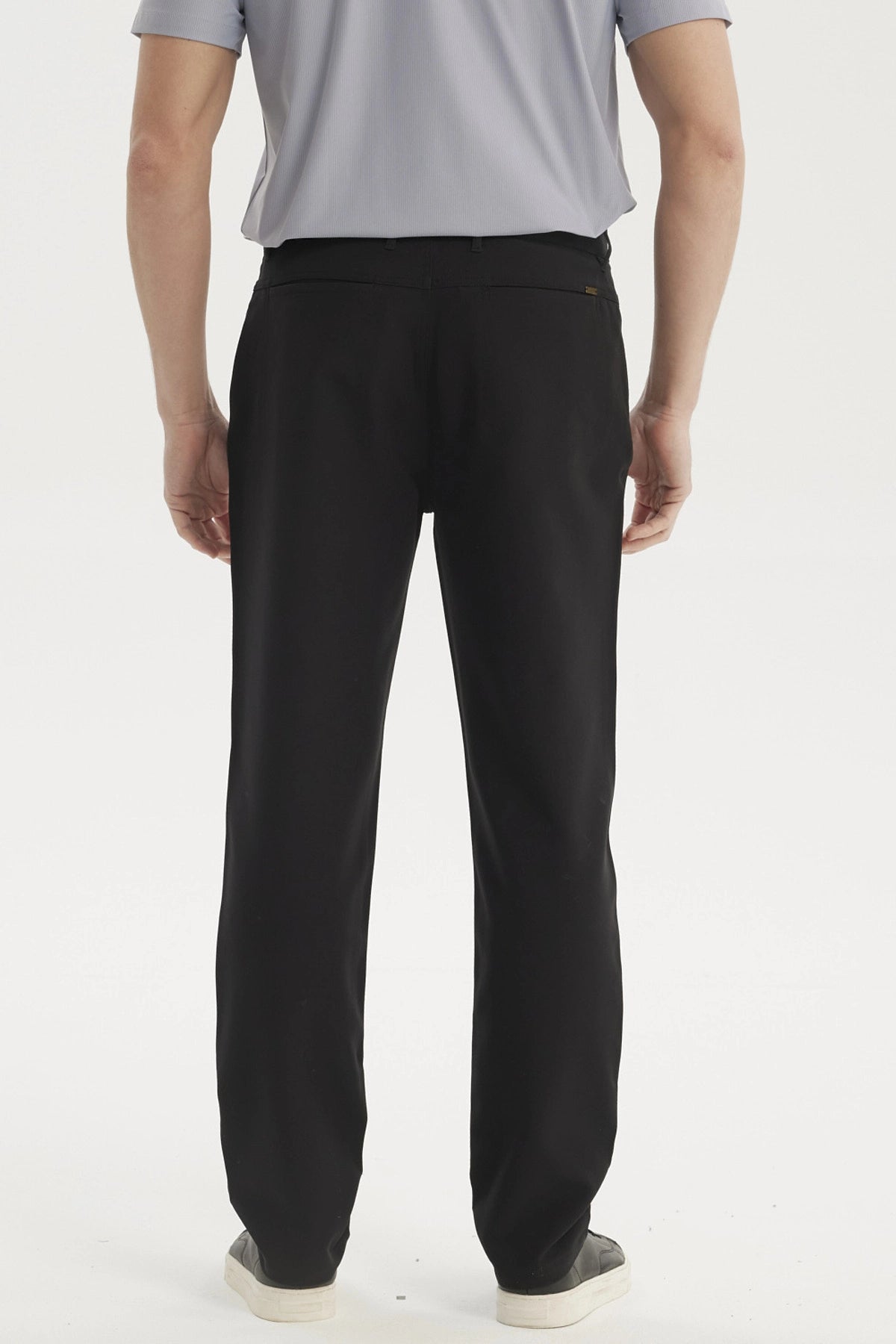Pantalón slim negro para hombre sin estampa de estilo elegante y moderno
